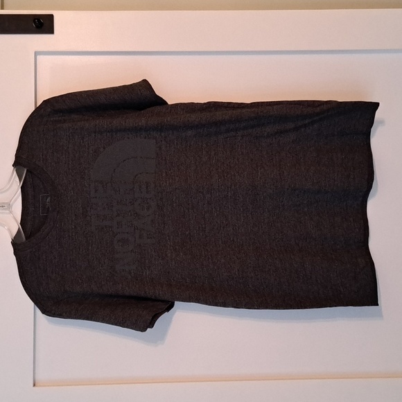 The North Face Men's SS Half Dome Tri-Blend Tee- TNF Dark Grey Heather - Size: M - Picture 3 of 8